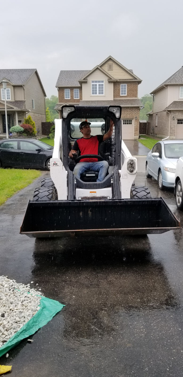 Broadway Concrete & Landscaping - Concrete & Stamped Concrete Driveways, Walkways & Steps.